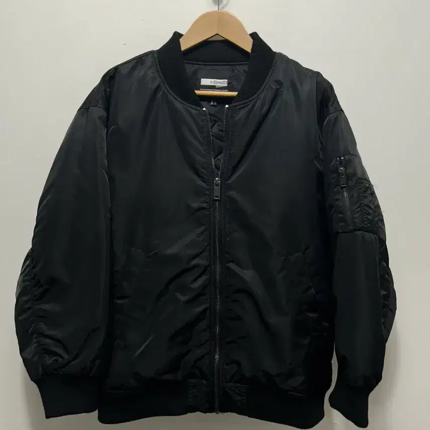 [BUNJANG] H Connect MA-1 Bomber Jacket 95 Size / H커넥트 블랙 MA-1 항공점퍼 누빔 95사이즈