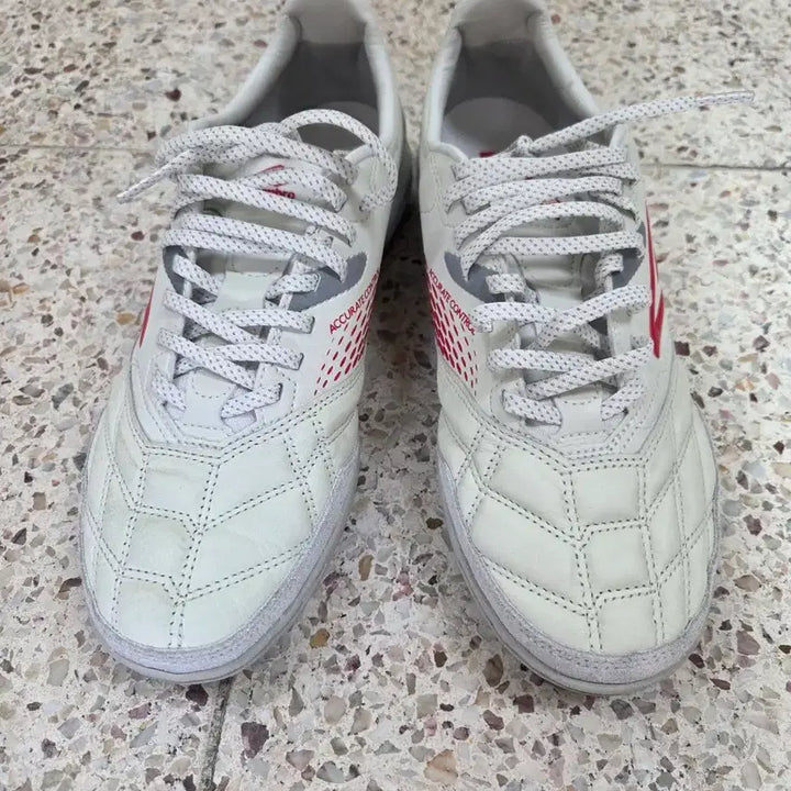 [BUNJANG] Umbro Revenge Premium 255 Sneakers / 엄브로 리벤지 프리미엄 255