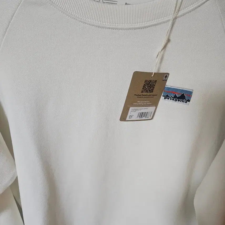 [BUNJANG] Patagonia White Sweatshirt (Size M) / 파타고니아 화이트 맨투맨 티셔츠 m사이즈(새옷)