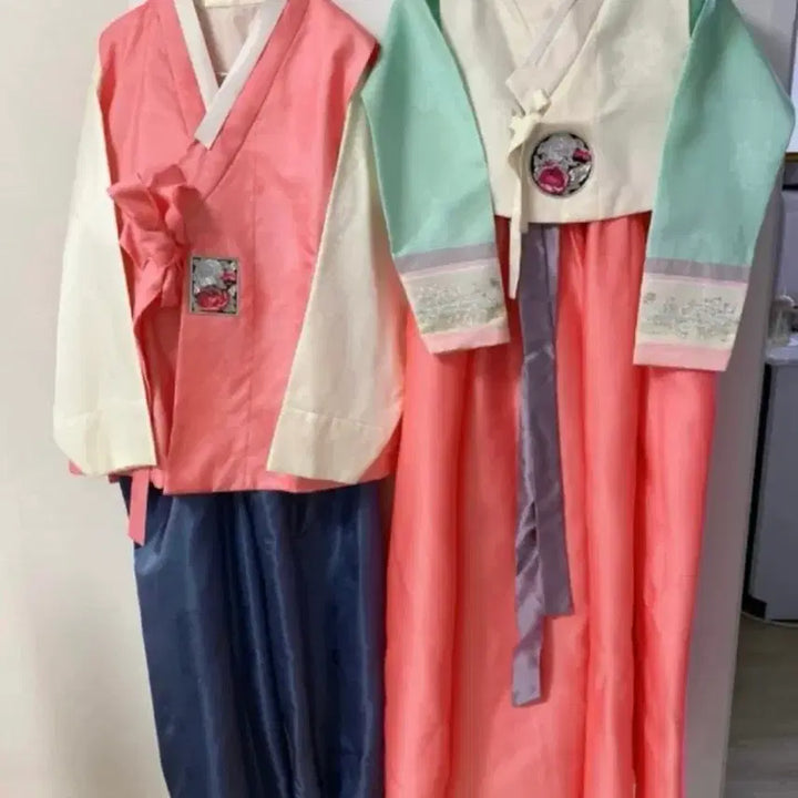 [BUNJANG] Unisex Hanbok Bundle Set / 남성 여성 고급 한복ㅡ2벌 일괄(신발,가방,버선 포함)