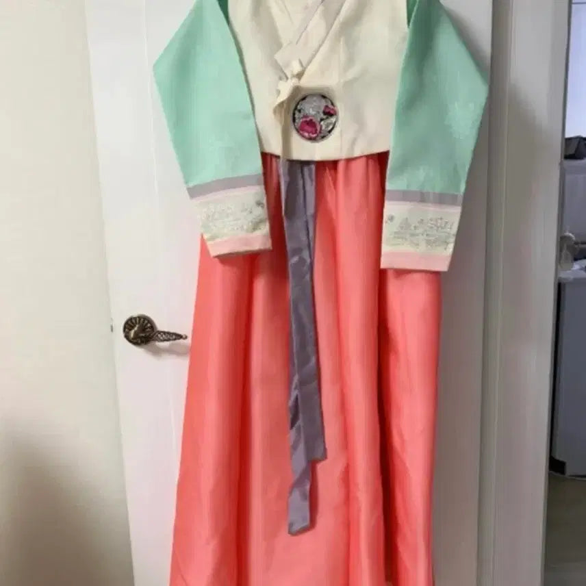 [BUNJANG] Unisex Hanbok Bundle Set / 남성 여성 고급 한복ㅡ2벌 일괄(신발,가방,버선 포함)