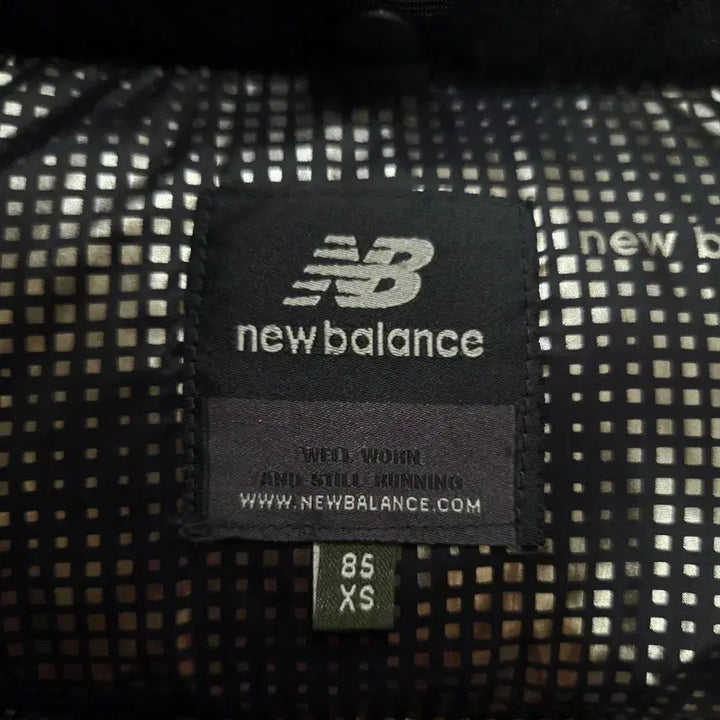 [BUNJANG] New Balance White Long Padding / 뉴발란스 화이트 롱패딩
