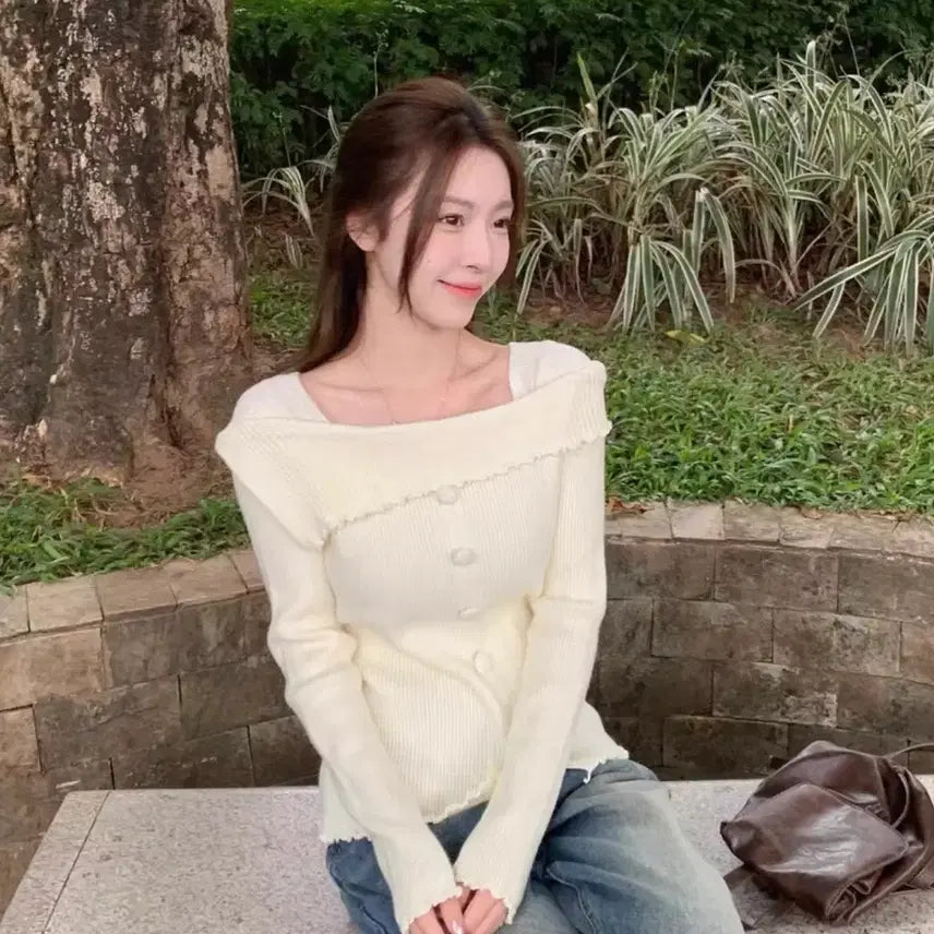 [BUNJANG] Off-Shoulder Knit / 오프숄더 니트
