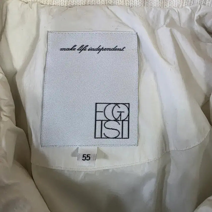 [BUNJANG] EGOIST White Padded Jumper / 택포))EGOIST화이트 패딩 점퍼