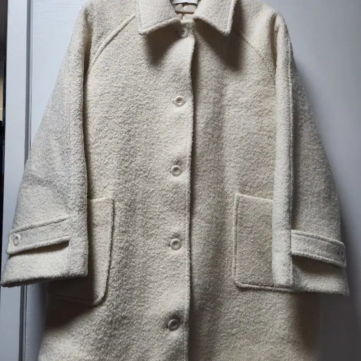 [BUNJANG] OveR Alpaca Boucle Merino Wool Half Mac Coat / 오브에르 알파카 부클 메리노울 하프 맥코트