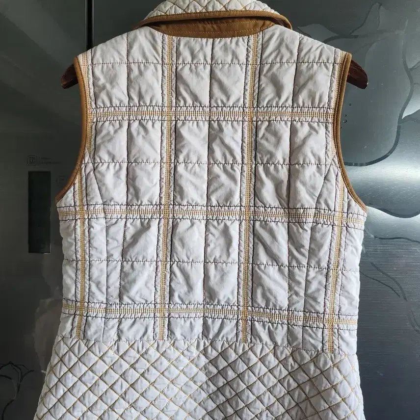[SOLD OUT] 닥스 퀼팅집업조끼 55