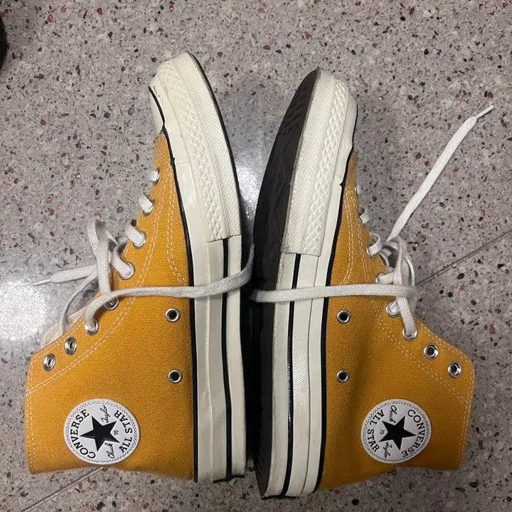 [BUNJANG] Converse Chuck 70 High Yellow Sneakers / 컨버스 척70 하이 옐로우 260