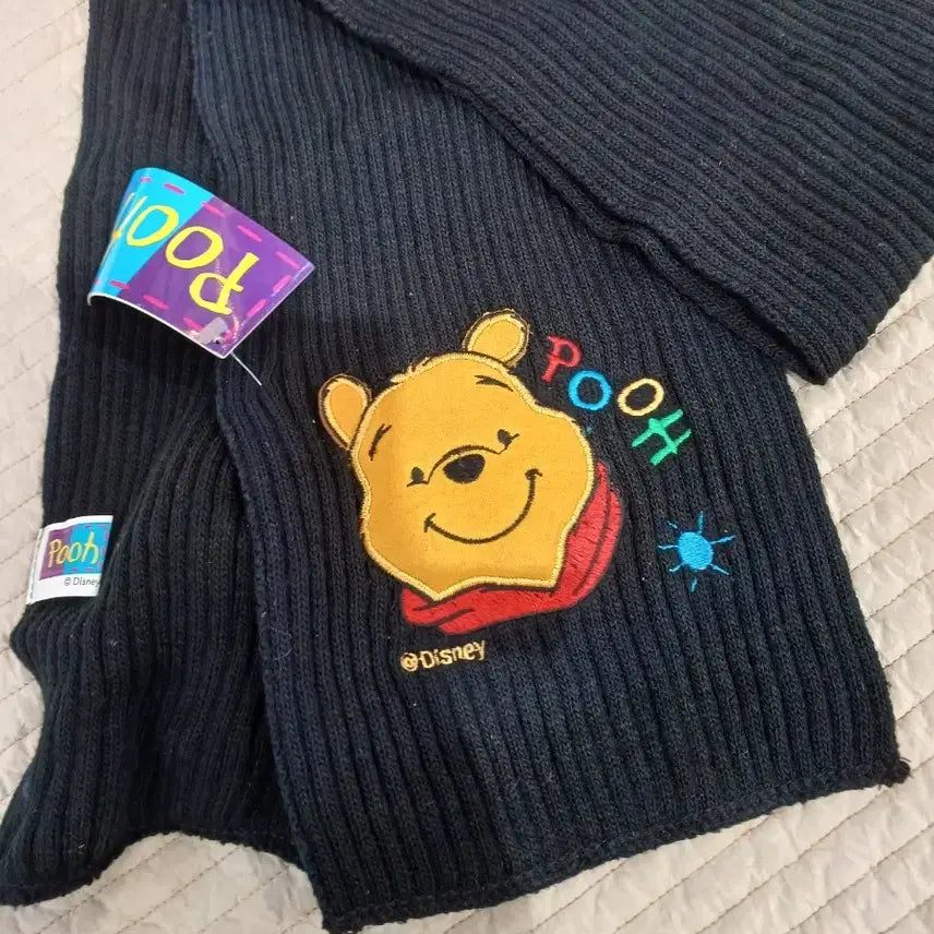 [BUNJANG] Classic Winnie the Pooh Scarf / 고전 푸우 목도리
