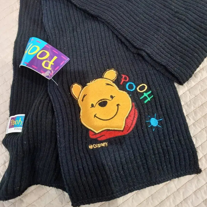 [BUNJANG] Classic Winnie the Pooh Scarf / 고전 푸우 목도리