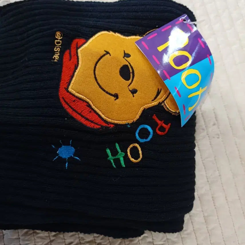 [BUNJANG] Classic Winnie the Pooh Scarf / 고전 푸우 목도리