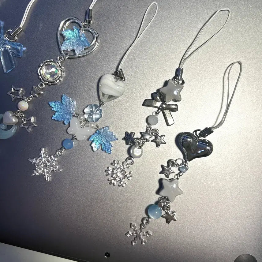 [BUNJANG] Winter Snowflake Bead Keyring Set of 6 / 6종 겨울 눈꽃 비즈키링
