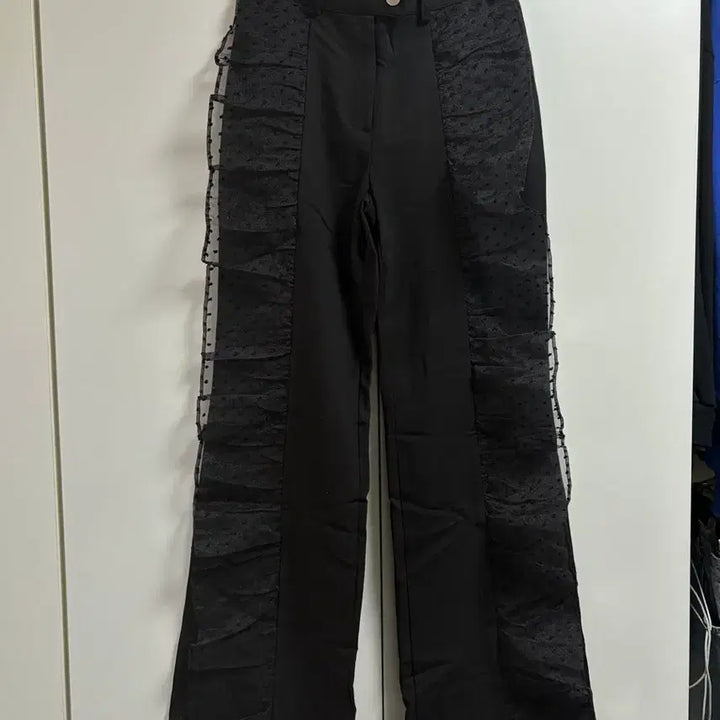 [BUNJANG] Dew E Dew E Lace Pants S / 듀이듀이 레이스팬츠 s
