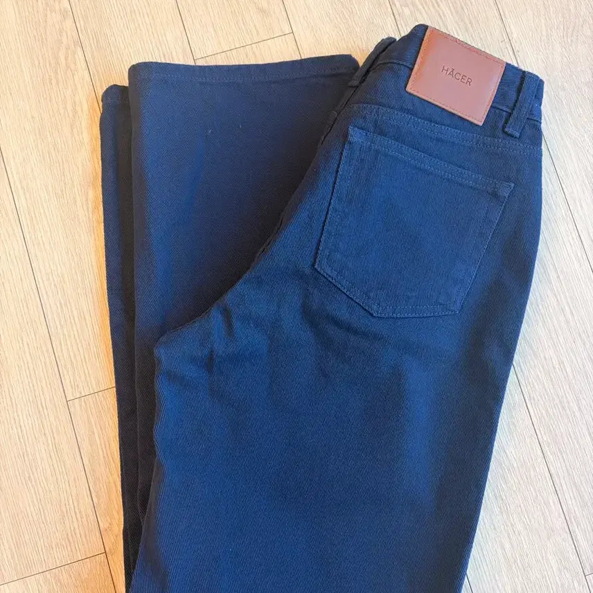 [BUNJANG] Azzert Low Denim (Blue) Jeans / 아쎄르 로우데님 (블루)