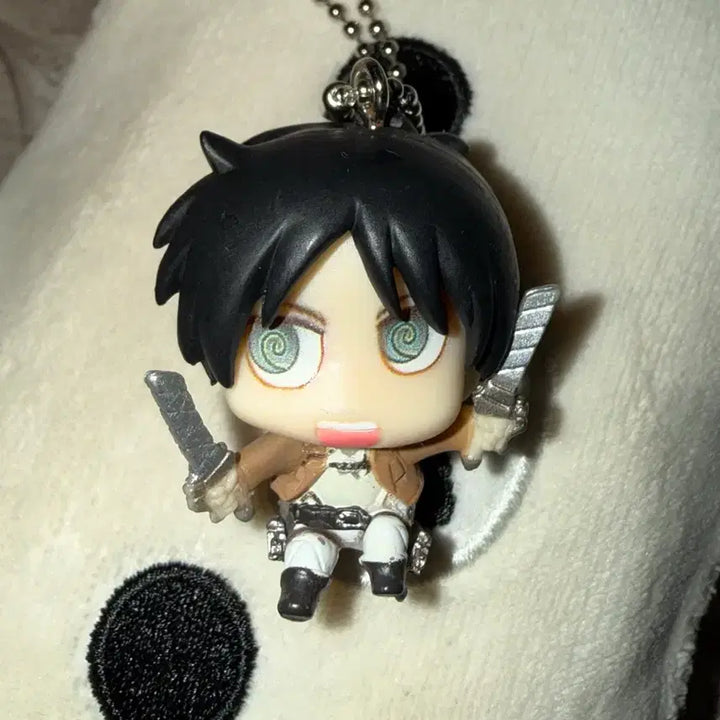 [BUNJANG] Attack on Titan Eren Chimi-Chara Mini Figure Keychain / [진격의 거인] 에렌 카라코레 치미캬라 키링 가챠 미니 피규어 스트랩