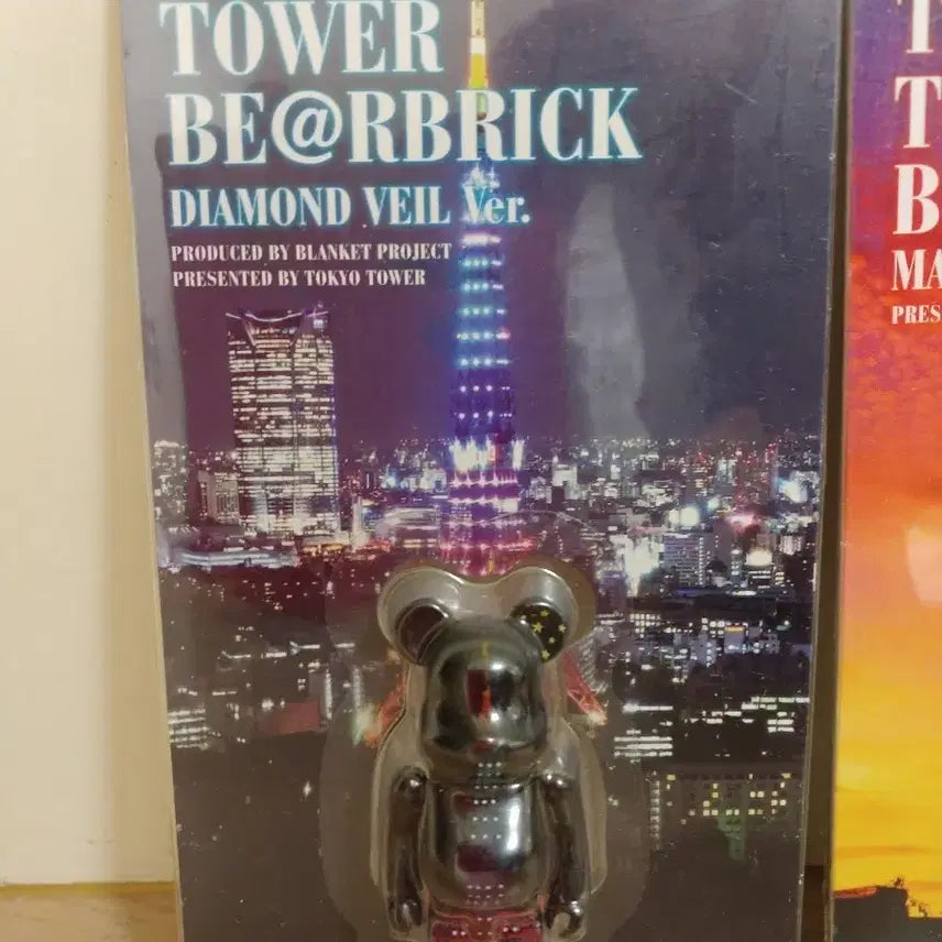 [BUNJANG] Bearbrick Tokyo Tower Diamond Veil 100% Figure / 베어브릭 100% 도쿄타워 다이아몬드 베일 버전