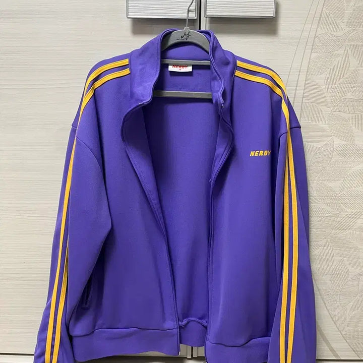 [SOLD OUT] 널디 트랙탑 져지 집업