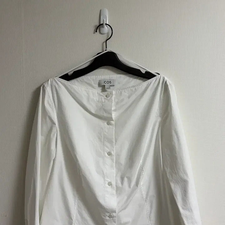 [BUNJANG] COS Boat Neck Cotton Shirt / COS 코스 보트넥 코튼 셔츠 32