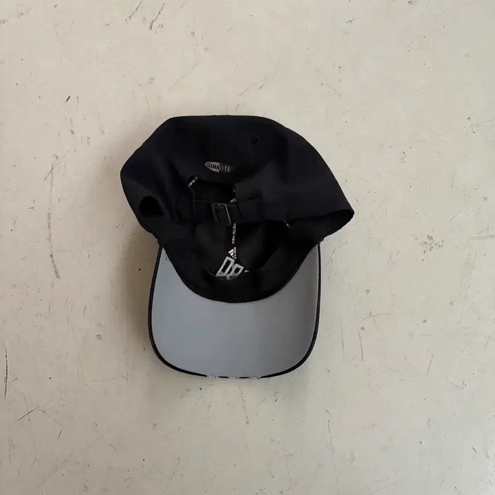 [BUNJANG] Adidas Climalite 3S Vintage Ball Cap / 아디다스 클라이마라이트 3S 빈티지 볼캡 OS