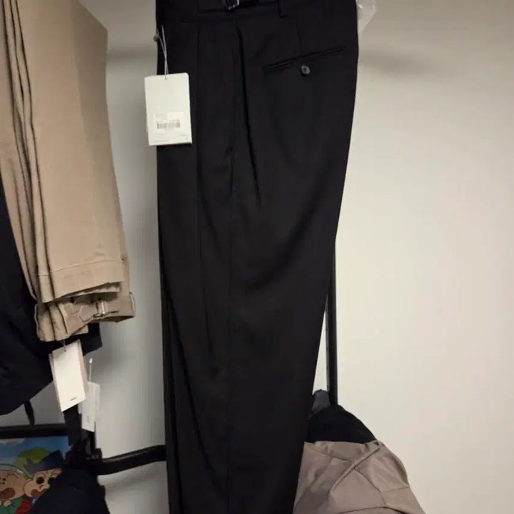 [BUNJANG] Another Office Santiago Slacks / 새상품 어나더오피스 어나더오피스 산티아고 슬랙스 팝니다