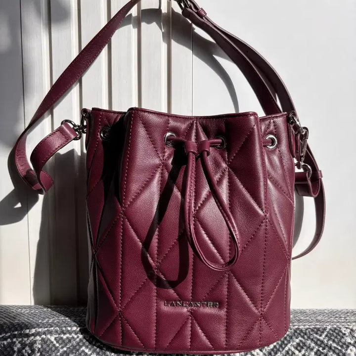 [BUNJANG] Lancaster Bucket Bag / Lancaster 랑캐스터 양가죽 버킷백