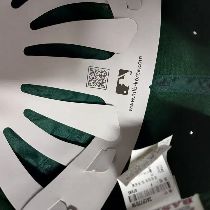 [BUNJANG] MLB Small Logo Hat / MLB 엠엘비 모자 스몰로고