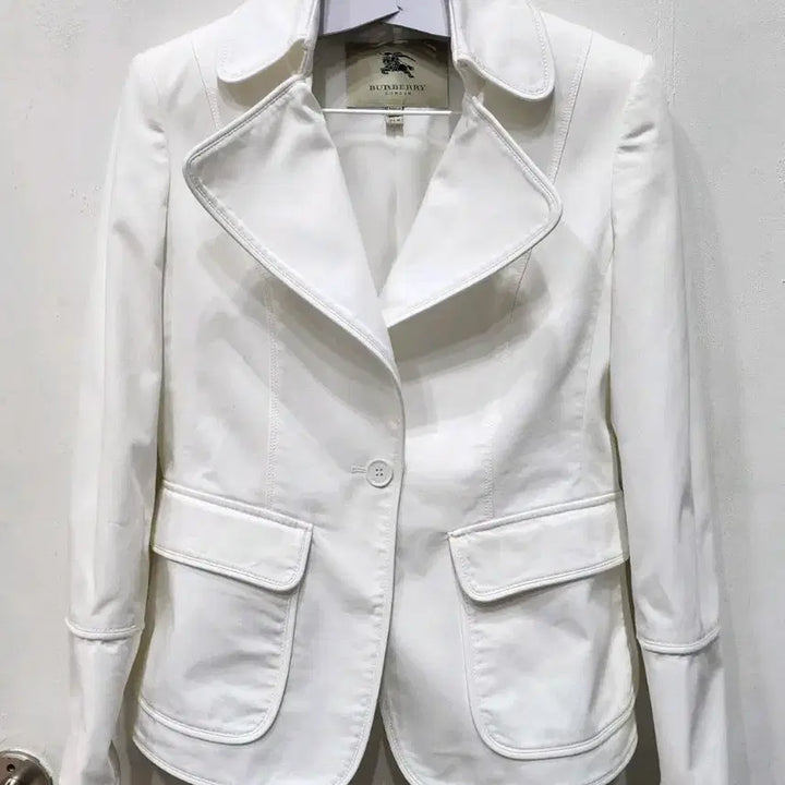 [BUNJANG] Burberry London White Women&