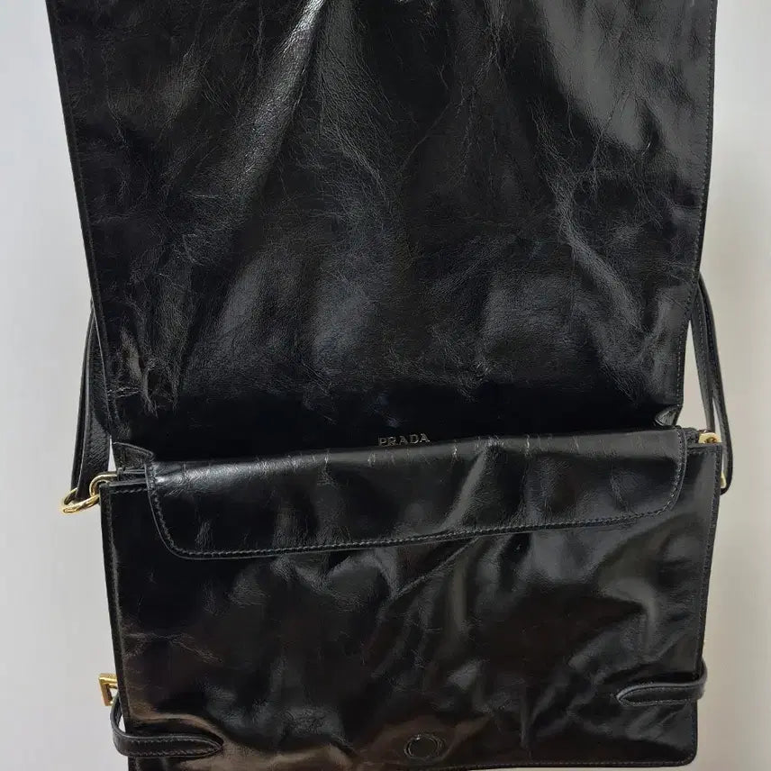 [BUNJANG] Prada Medium Leather Shoulder Bag - Black / 프라다 미디엄 가죽 가방 숄더백 블랙