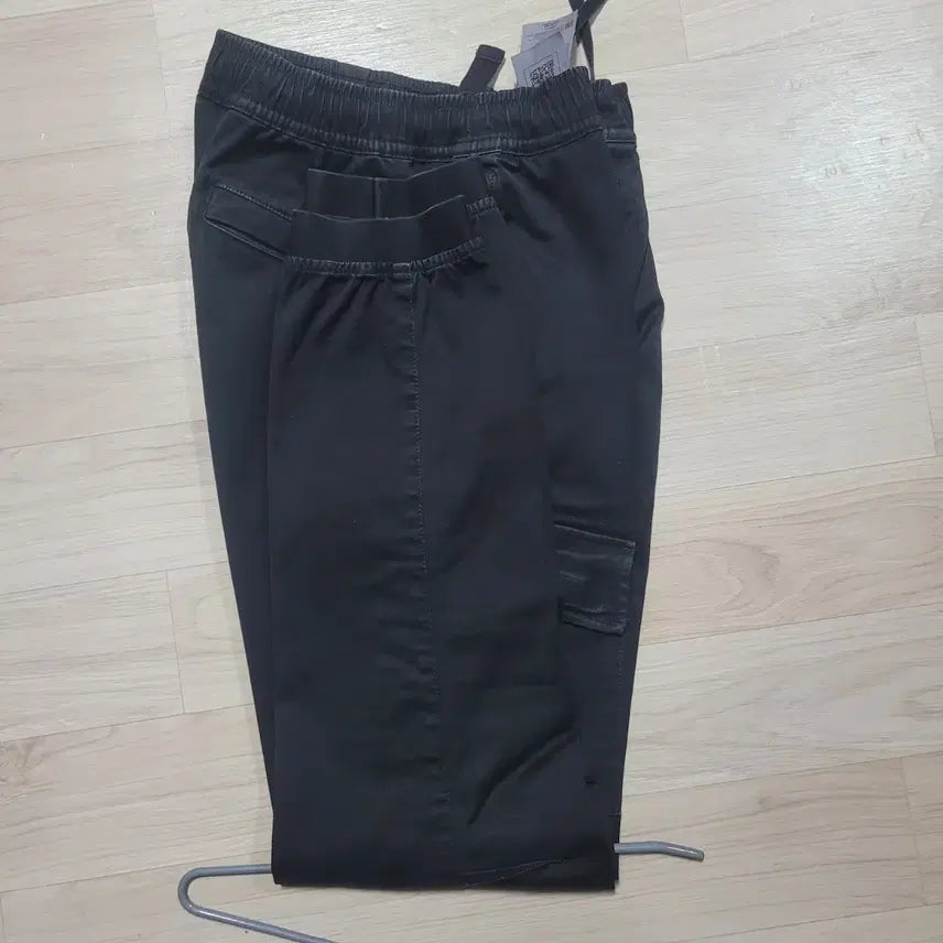 [BUNJANG] Stone Island Jogger Pants Black - 30 Size / 스톤아일랜드 조거팬츠 1회착용 새상품급