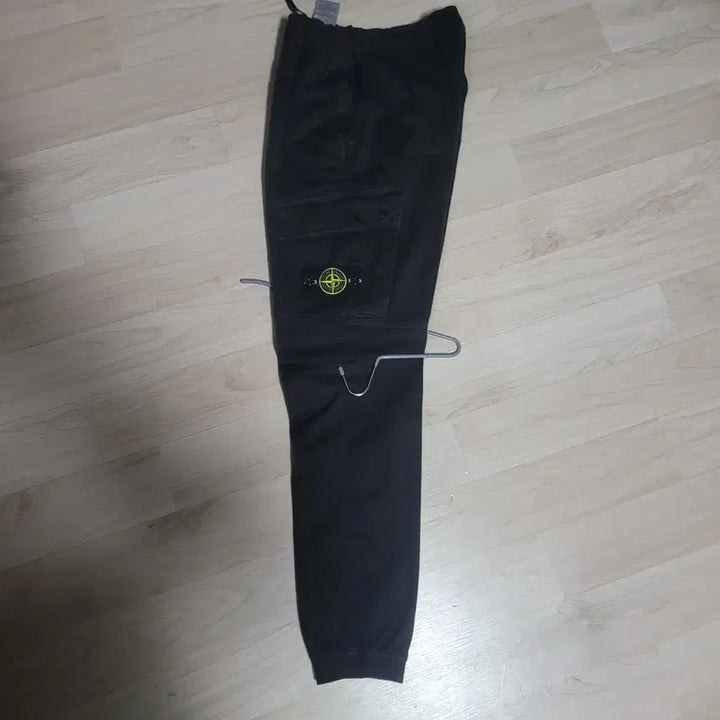 [BUNJANG] Stone Island Jogger Pants Black - 30 Size / 스톤아일랜드 조거팬츠 1회착용 새상품급