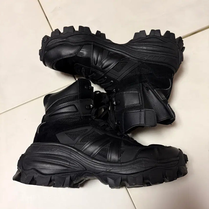 [BUNJANG] Junn J Collection High Top Black 41 / 준지(Junn J) 컬렉션 하이탑 블랙 41