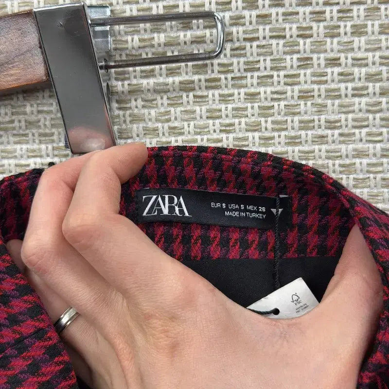 [SOLD OUT] 자라 ZARA 체크 치마 미니스커트 S M09989