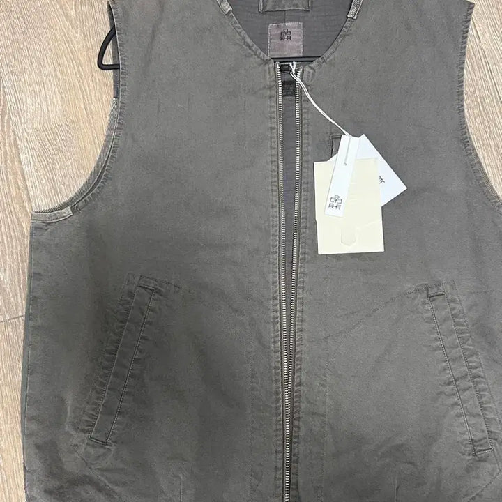 [BUNJANG] Polytelu Cotton Vest Sage Size 3 / 폴리테루 코튼 베스트 세이지 3 사이즈
