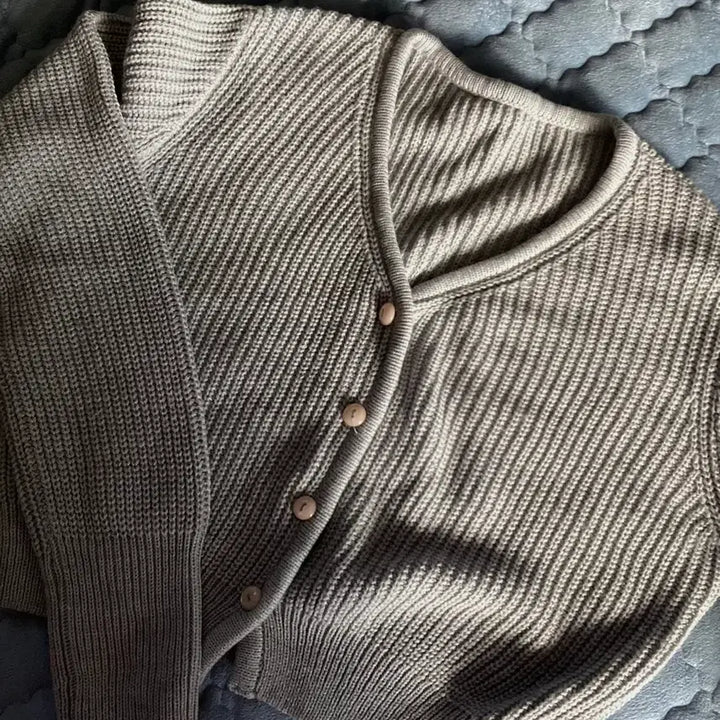 [BUNJANG] Croissant Crop Knit Cardigan Gray / 크루아상 크롭 니트 가디건 그레이