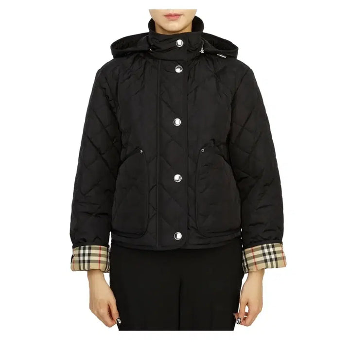 [BUNJANG] Burberry Quilted Crop Jacket / 버버리 후드 크롭 퀼팅 자켓