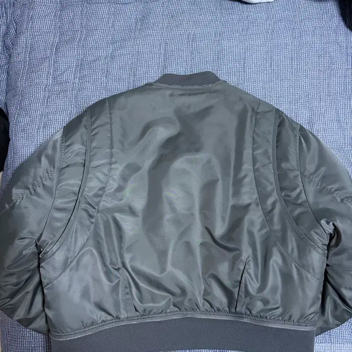 [BUNJANG] Grails MA-1 Bomber Jacket (Khaki) / 그레일즈 멀티지퍼 ma-1 봄버 자켓 카키색