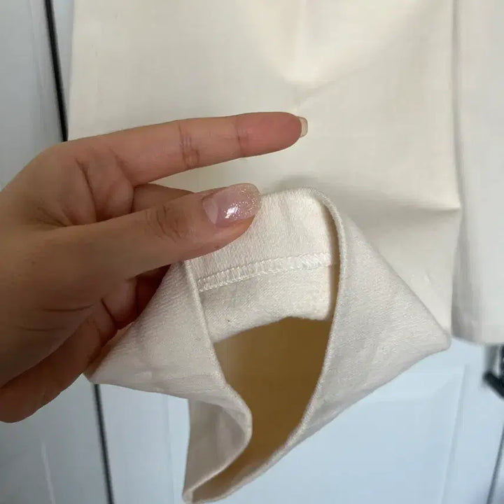 [BUNJANG] Ordinaryment Ivory Fleece Lined Slacks Pants / 오디너리먼트 아이보리색 기모 슬랙스 바지 일자바지