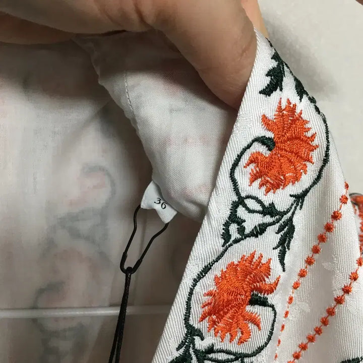 [BUNJANG] SANDRO Embroidered Dress / 새상품 SANDRO 산드로 자수 드레스 원피스 36