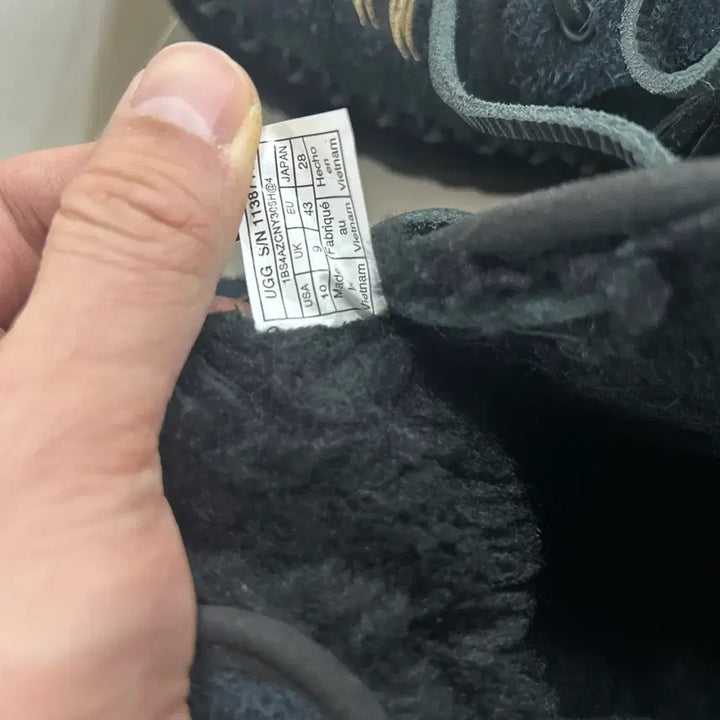 [BUNJANG] Children of the Disco Dance UGG Embroidered Boots / 칠드런오브더 디스코댄스 X UGG 자수 부츠 10