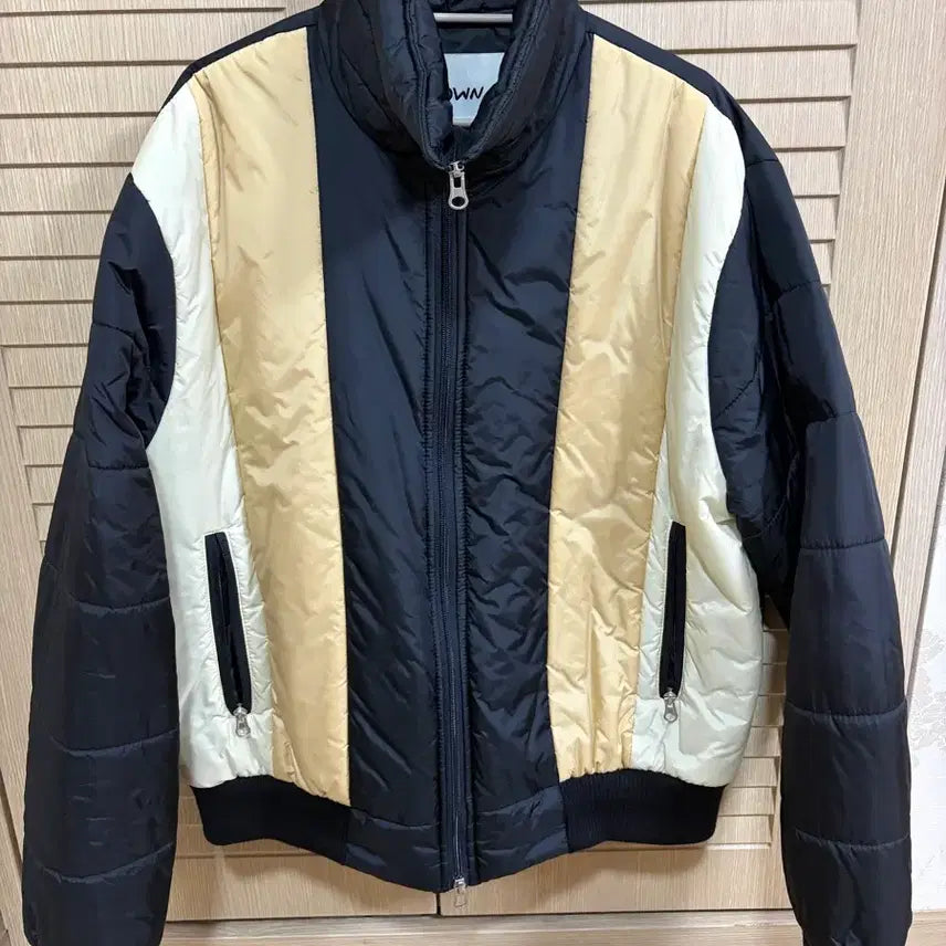[BUNJANG] Color Block High Neck Padded Jacket / [FREE] 배색 하이넥 패딩 자켓