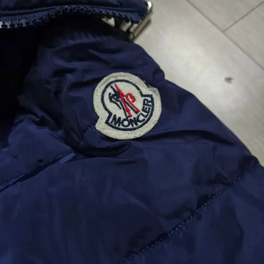 [BUNJANG] Moncler 1 Size Navy Padded Jacket / 몽클레어 패딩 1사이즈  네이비