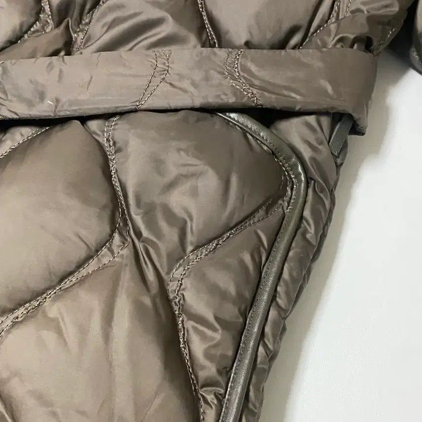 [SOLD OUT] 미샤 구스 패딩