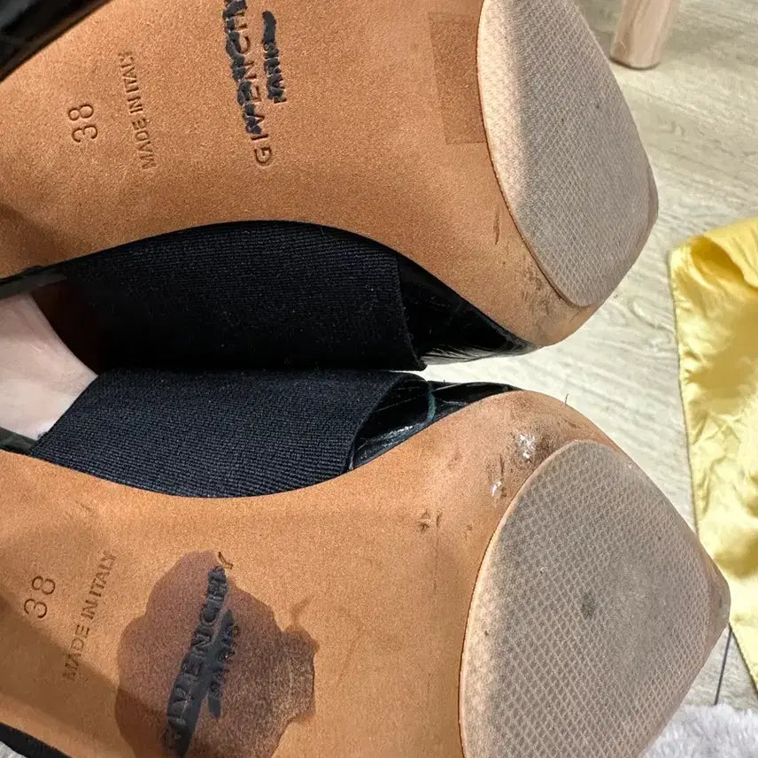 [BUNJANG] Givenchy Mule 38 / 지방시 구두 (뮬) 38