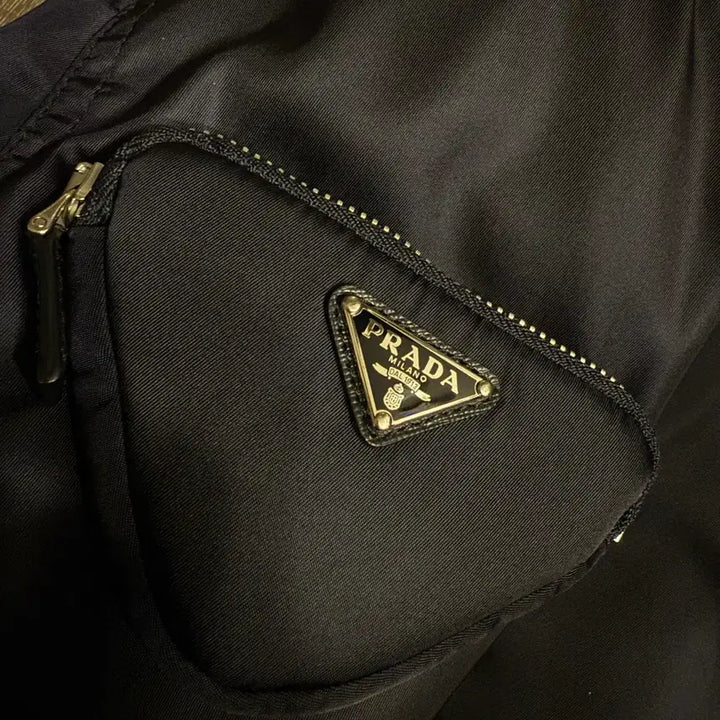 [BUNJANG] Prada Raf Simons Re-Nylon Knit Bomber Jacket / 21fw 프라다 라프시몬스 리나일론 니트봄버