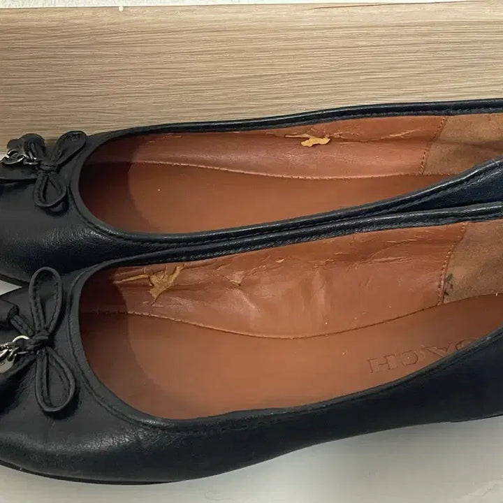 [BUNJANG] Coach Tassel Flats / 코치 여성 태슬 플랫 단화 정품 팝니다