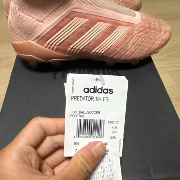 [BUNJANG] Predator 18+ / 프레데터 18+