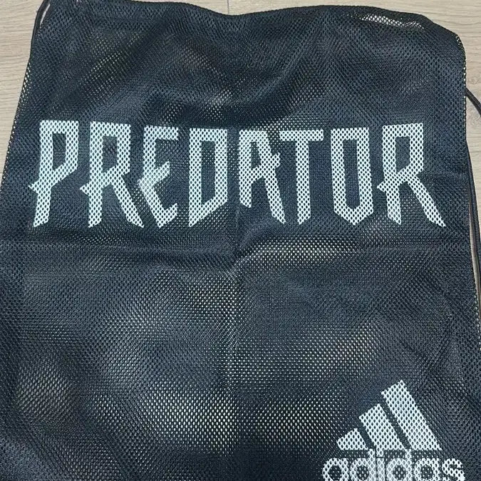 [BUNJANG] Predator 18+ / 프레데터 18+