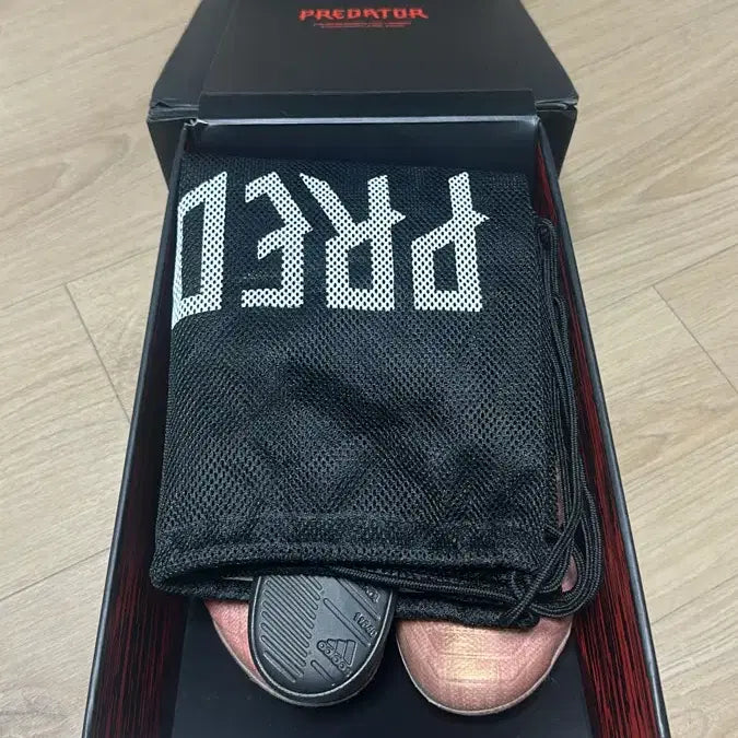 [BUNJANG] Predator 18+ / 프레데터 18+