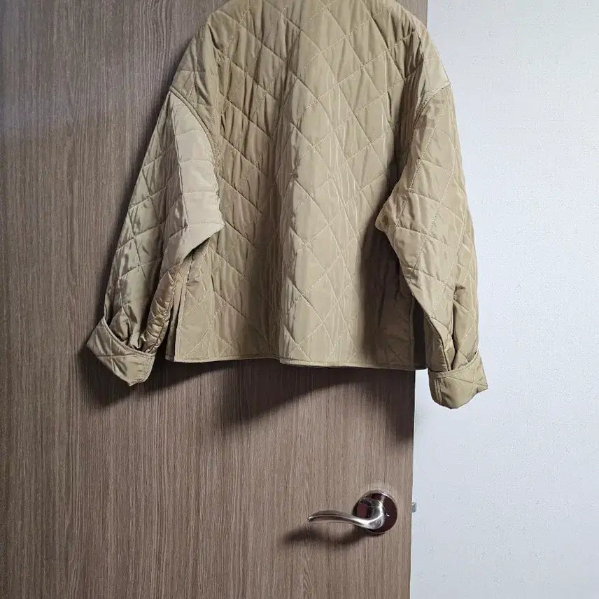 [BUNJANG] Soyoum Quilted Jacket / 소윰 퀼팅 자켓