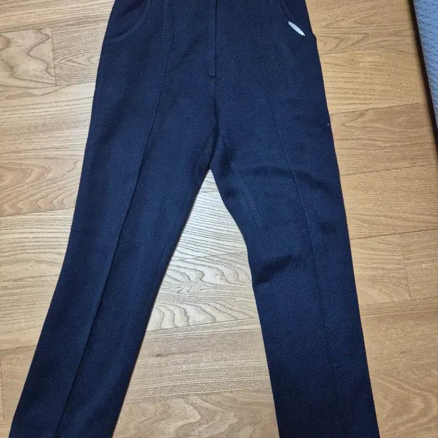 [BUNJANG] Navy Blue Women&