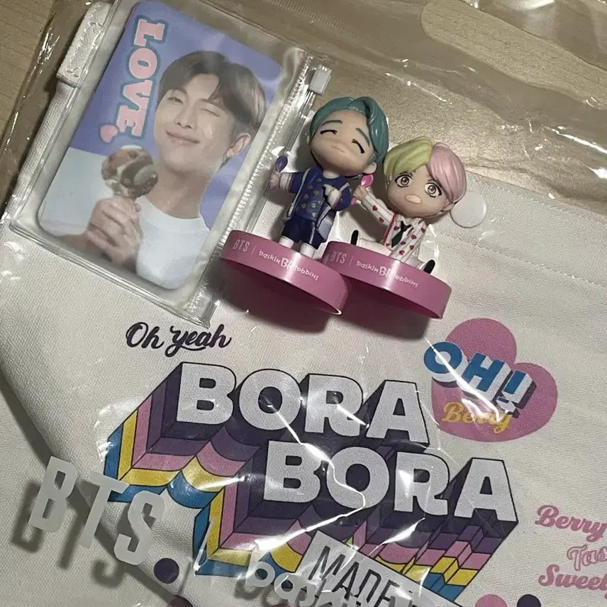 방탄소년단 배라 에코백 + 배라 포카 + 배라 피규어